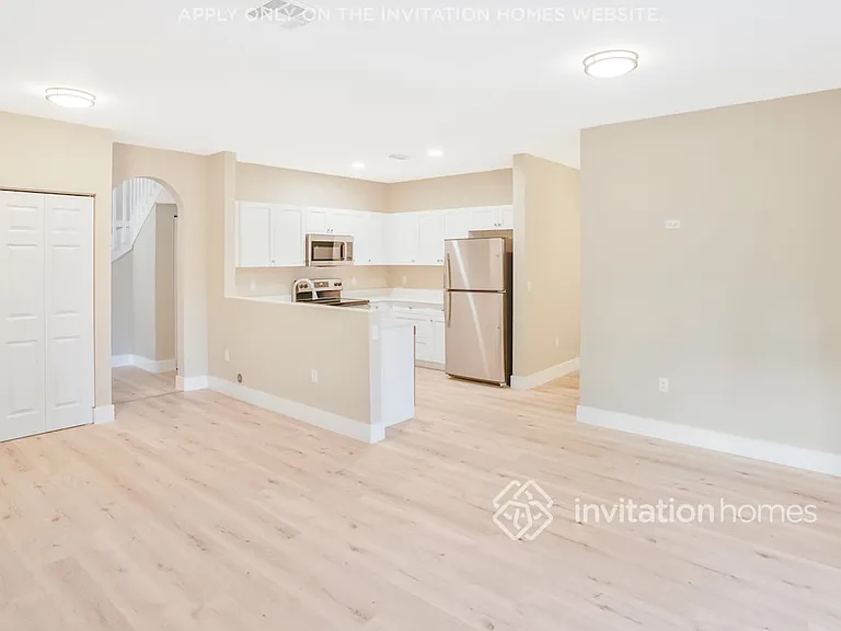 18874 SW 319th St — Photo 6