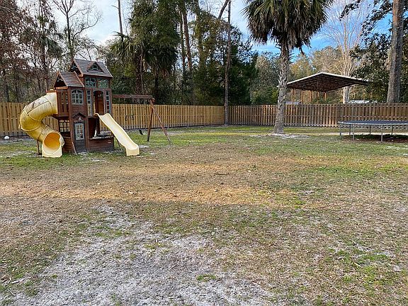 5th image of 140 Sam Smith Cir