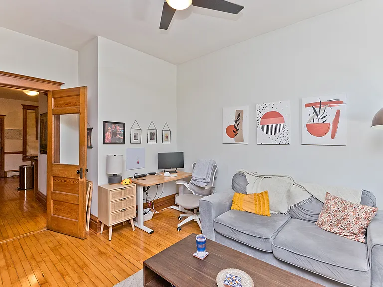 2139 N Oakley Ave #1 — Photo 6