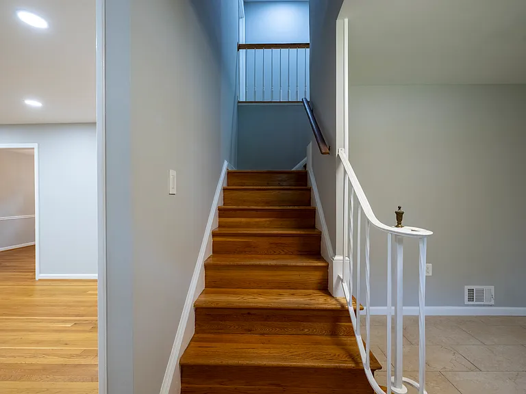 8808 Liberty Ln — Photo 28