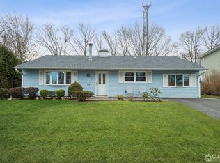 6 Dayton Rd, Edison, NJ 08817