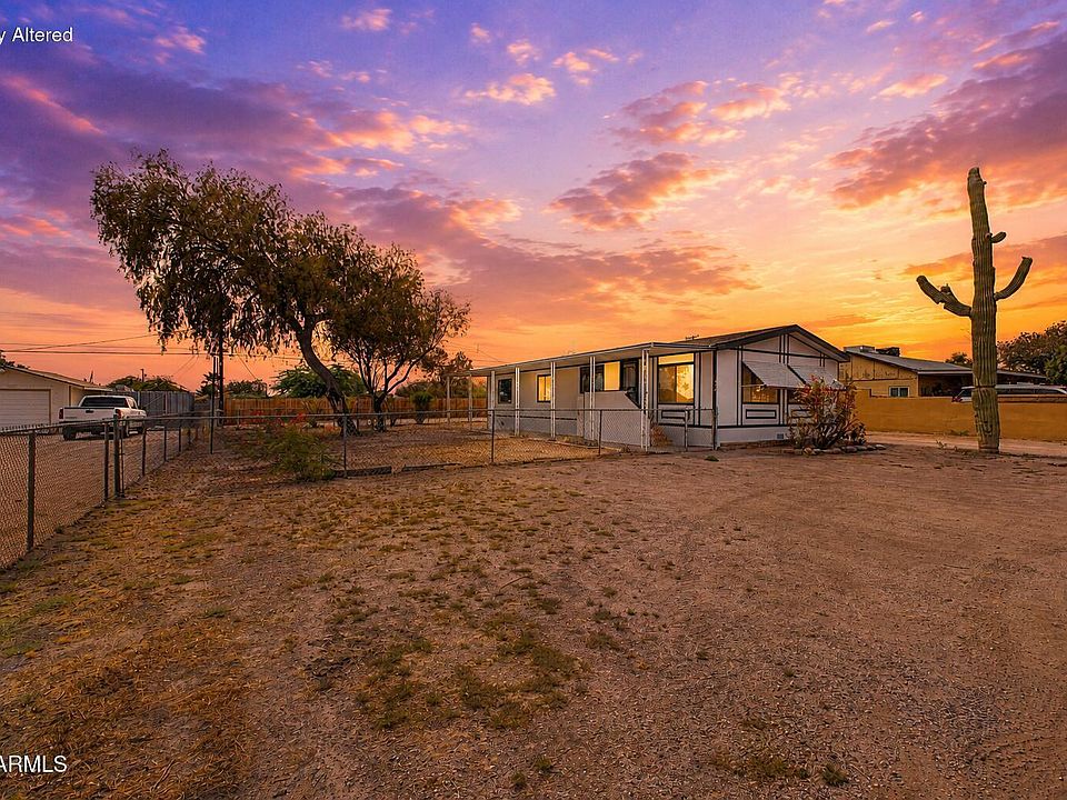 1st image of 558 S DESERT VIEW Drive