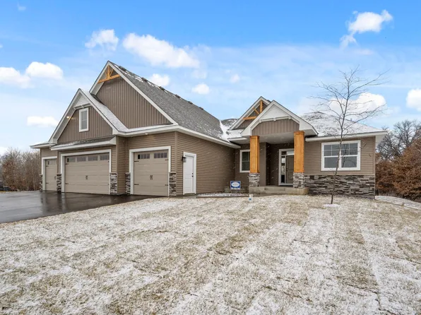 20718 Tamarack St NW, Oak Grove, MN 55011