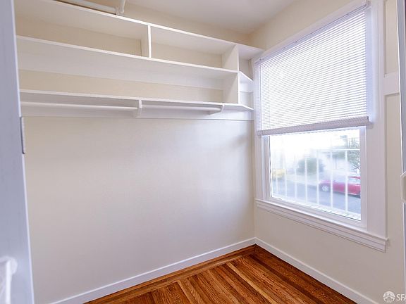 4th image of 695 35th Ave #101
