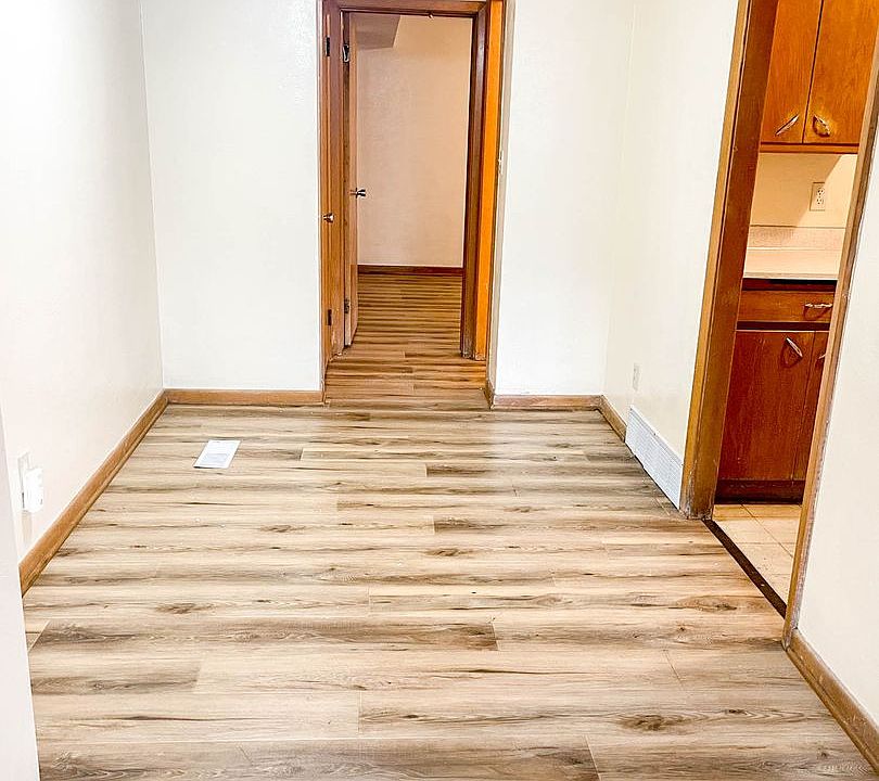 1st image of 1420 E St #10