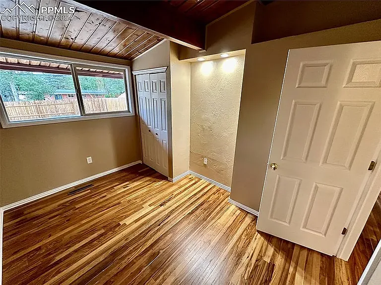 3308 Pennsylvania Ave — Photo 18