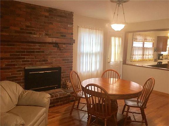 4th image of 5552 Oliver St