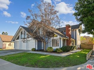 15372 Nantes Cir, Irvine, CA 92604