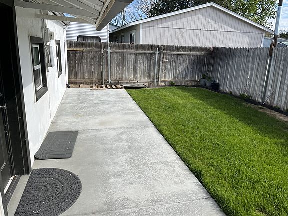 5th image of 424 N Marteeson Ave