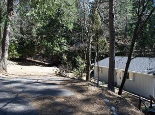 5648 Sierra Springs Dr, Pollock Pines, CA 95726