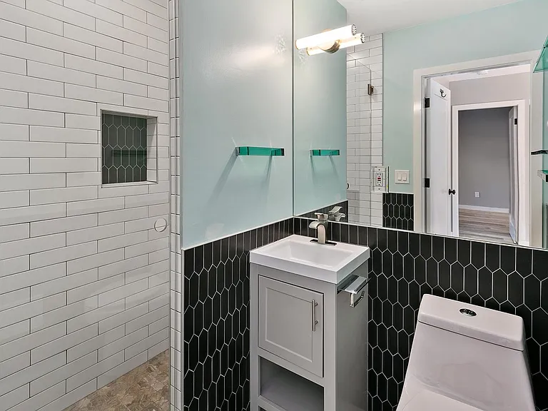 705 24th Ave #2 — Photo 10