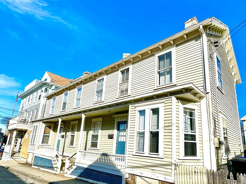 13 Brewer St, Newport, RI 02840 Zillow