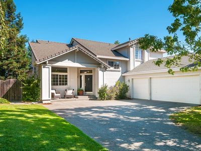 102 Grevillia Dr, Petaluma, CA, 94952