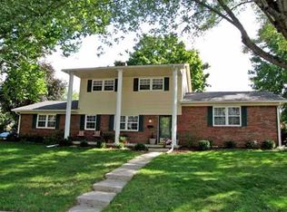 4251 Fairlawn Dr, Columbus, IN