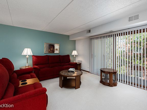 2nd image of 6400 W Belle Plaine Ave APT 403