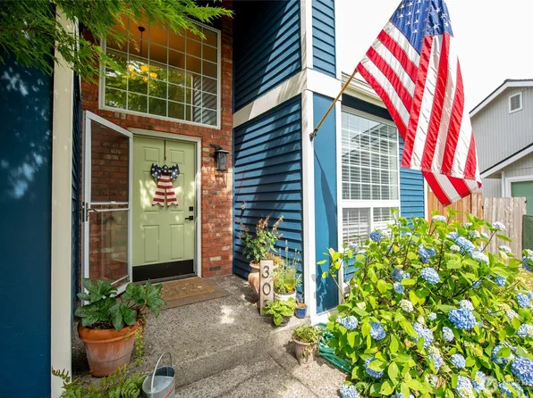 303 Jewell Street, Enumclaw, WA 98022
