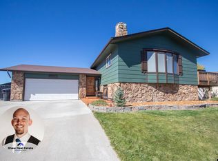 3684 Ridgecrest Dr, Casper, WY 82604