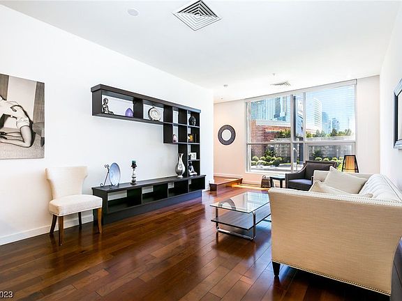 5th image of 4585 Dean Martin Dr Unit 201
