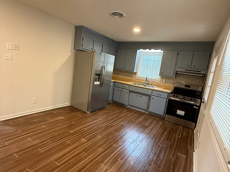 15705 Gary Ave — Photo 9