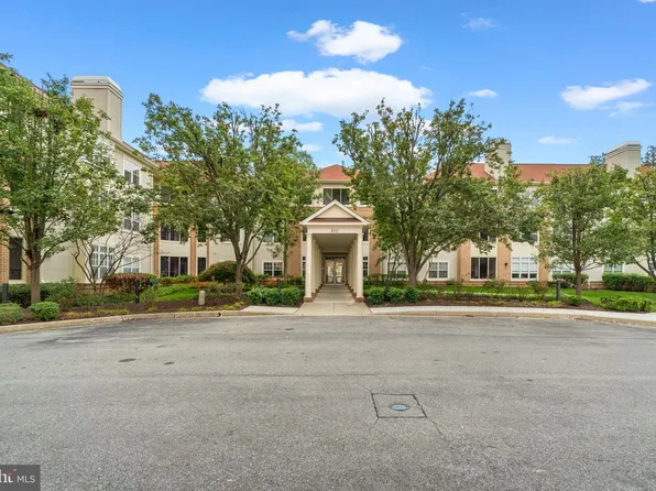 2111 Ganton Grn #E110, Woodstock, MD 21163