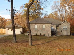 142 McKenzie Ln, Hensley, AR 72065