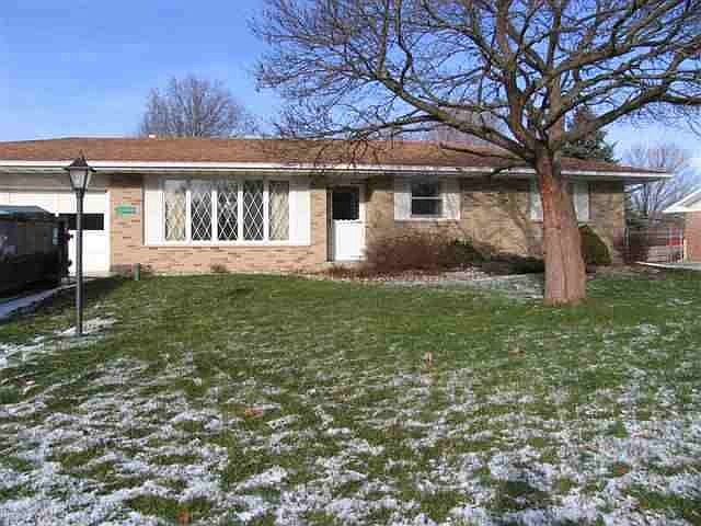 1st image of 23593 Pleasantwood Ct
