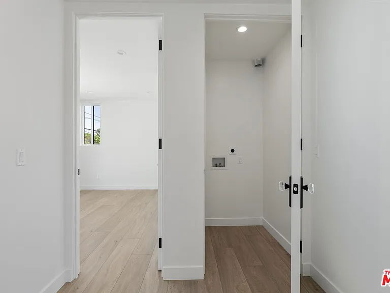 6451 W 6th St #1/2 — Photo 16