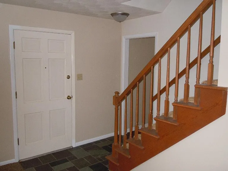Entry way