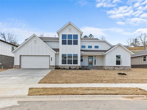 1313 Bunker Dr, Pea Ridge, AR 72751