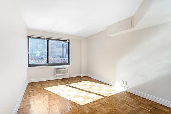 Rented by Oxford Property Group | media 16