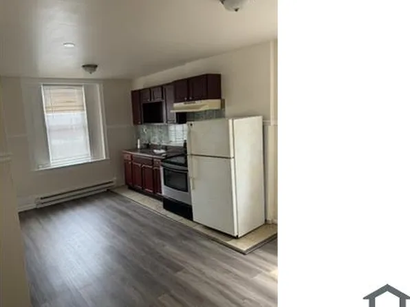 4626 Wayne Ave, Philadelphia, PA