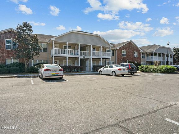 3rd image of 4413 Jay Bird Circle Unit 204