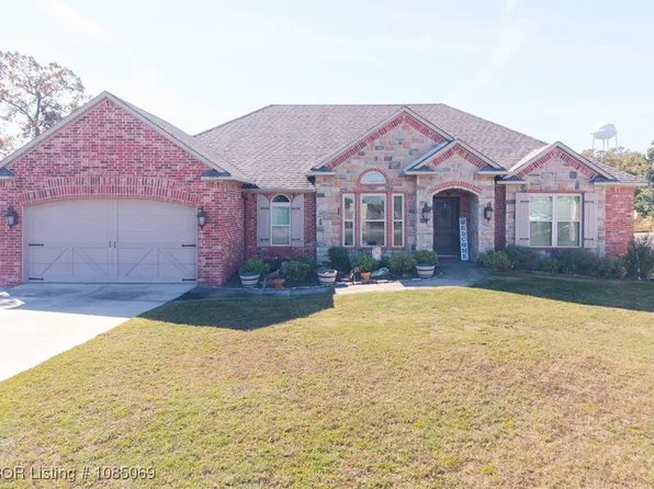 1513 Trenton Cir, Van Buren, AR 72956