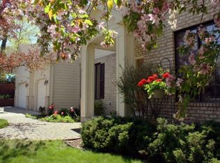 4737 Westminster Cir, Eagan, MN 55122