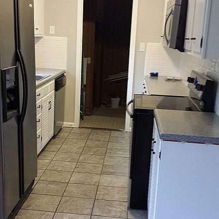 5th image of 1806 N 30th St