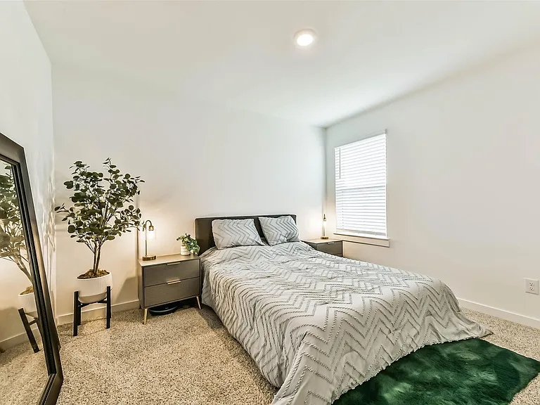 2621 Mackinac Bay Dr — Photo 24