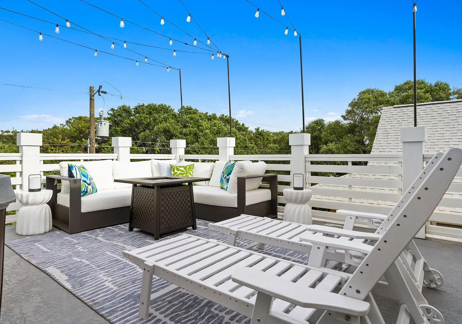 Rooftop Spa + Bar | Walk to Beach — Photo 4