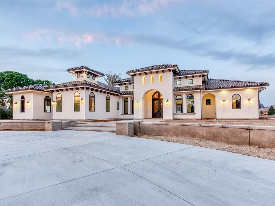 2nd image of 5259 San Juan Ave