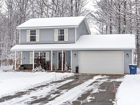 3rd image of 2240 Woodcock Ln