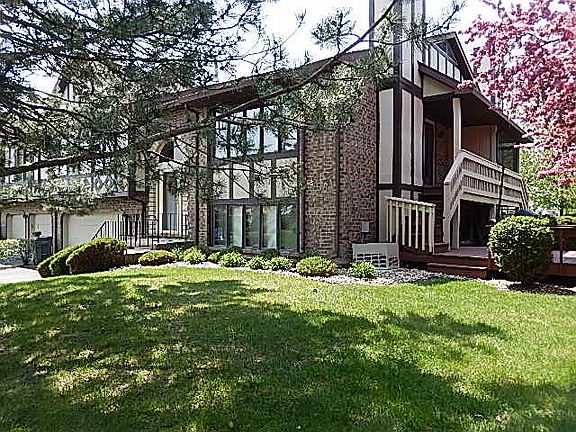 2nd image of 9340 Drummond Dr #187