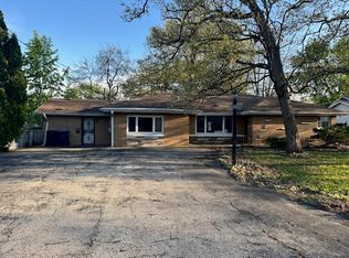 7239 W 110th St, Worth, IL