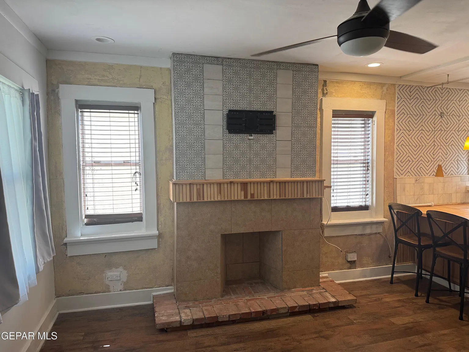 1 bed, 3.0 bath, 1124 sqft, $1,400 — Photo 4