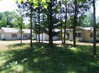 10180 Supply Rd, Traverse City, MI 49696