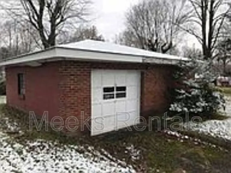 3415 Teays Valley Rd — Photo 4