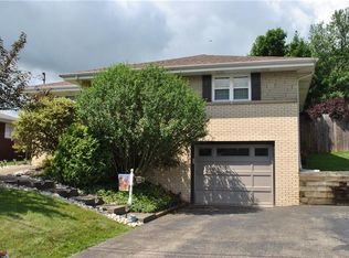 633 Joseph St, Mount Pleasant, PA 15666