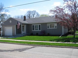 3303 Brendenwood Rd, Rockford, IL 61107