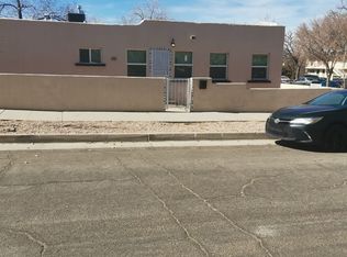 201 Pine St SE, Albuquerque, NM 87106