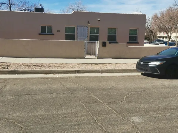201 Pine St SE, Albuquerque, NM 87106