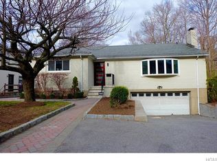 375 Scarsdale Rd, Tuckahoe, NY 10707