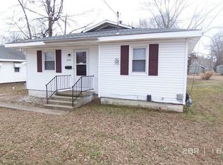 1620 W Calhoun St, Springfield, MO 65802